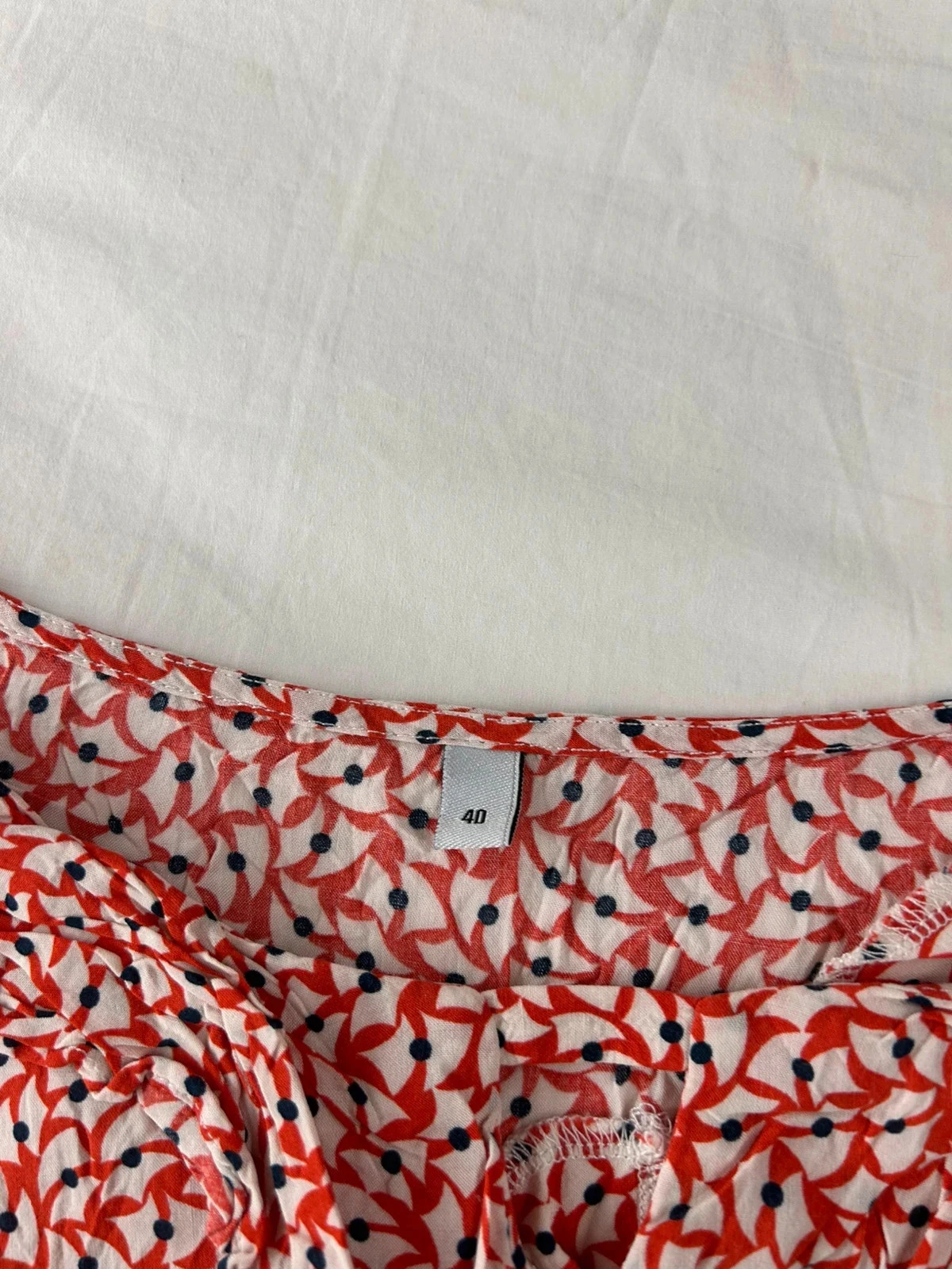 Vintage red blouse with white patterns – photo 7